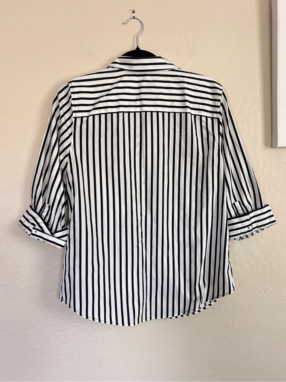 Chico's No Iron Stain Shield Cotton Black White Striped Easy Shirt NWT M - Picture 4 of 6